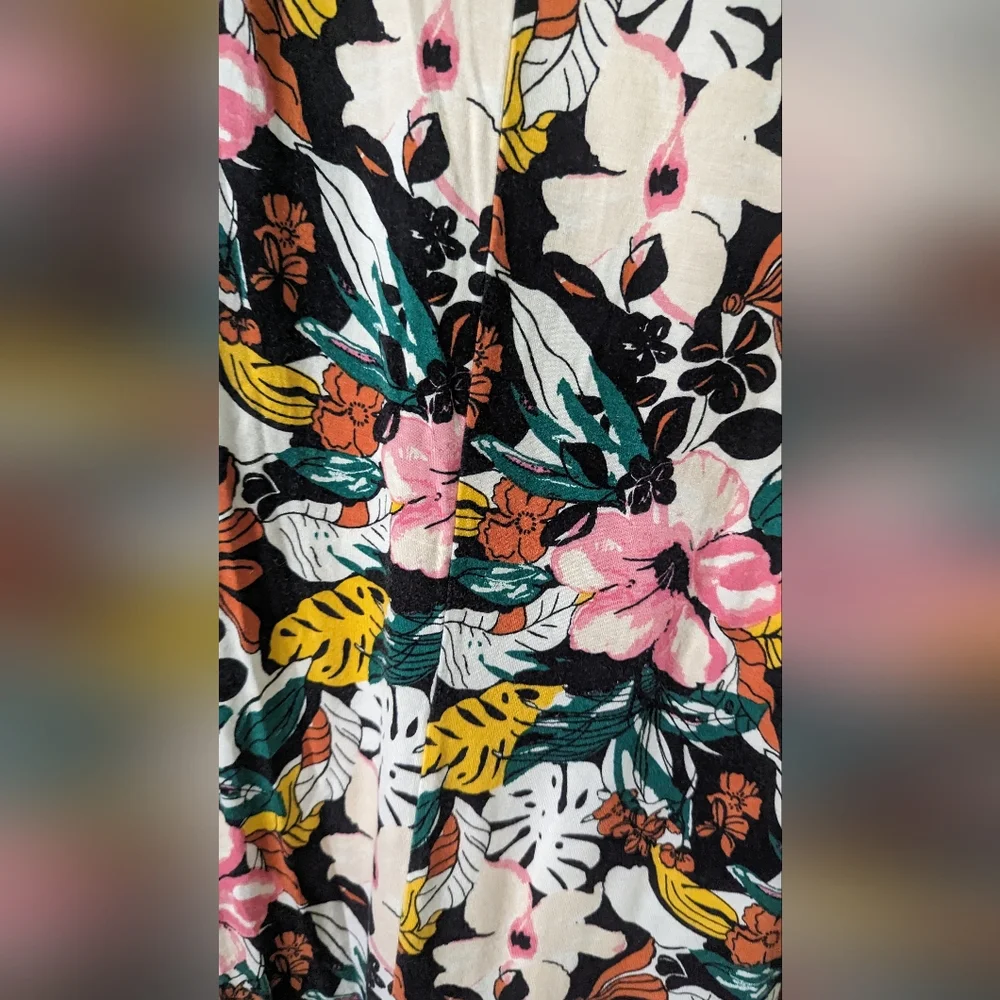 Lane Bryant Floral Tropic 4x Flowy Tank - Picture 2 of 5